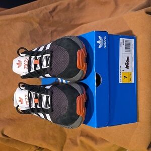 Adidas ZX 22 Boost W 7